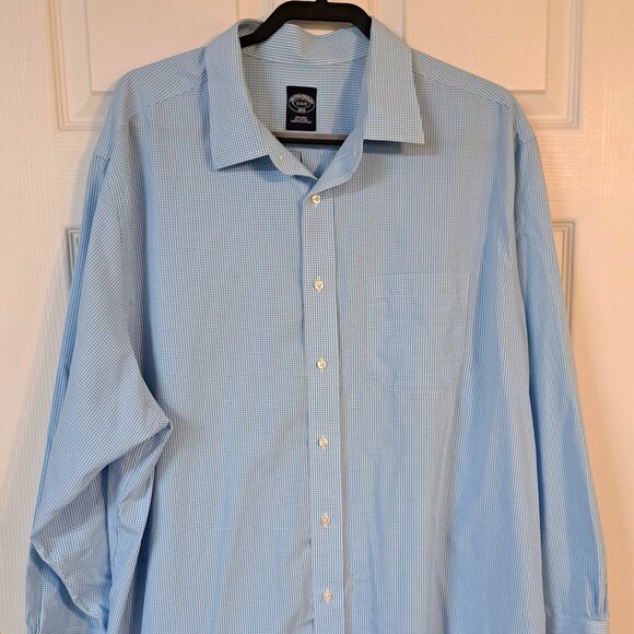 Brooks Brothers Men's Blue & White Check Button Down Shirt - Picture 1 of 9